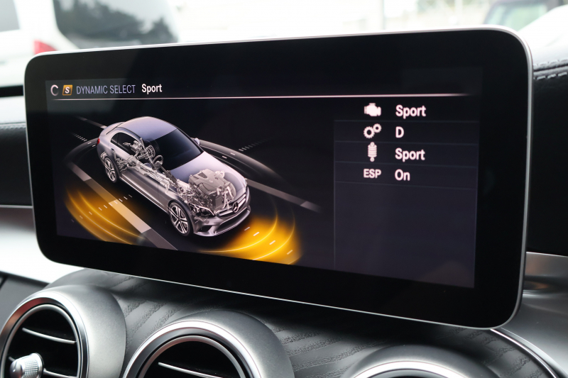 AMG Cクラス C43 4MATIC 　後期型 AMGｽﾀｲﾘﾝｸﾞPKG ﾚｰﾀﾞｰｾｰﾌﾃｨPKG ｴｱﾊﾞﾗﾝｽPKG ﾊﾟﾉﾗﾏSR ｸﾗﾝﾍﾞﾘｰ赤革 ｼｰﾄﾋｰﾀ 純正10.25ｲﾝﾁﾅﾋﾞ地ﾃﾞｼﾞ ｺｯｸﾋﾟｯﾄDisp AppleCarPlay Burmesterｻﾗｳﾝﾄﾞ Bﾓﾆﾀｰ 電動Rｹﾞｰﾄ ﾌｯﾄﾄﾗﾝｸOP 18ｲﾝﾁAW　2年保証