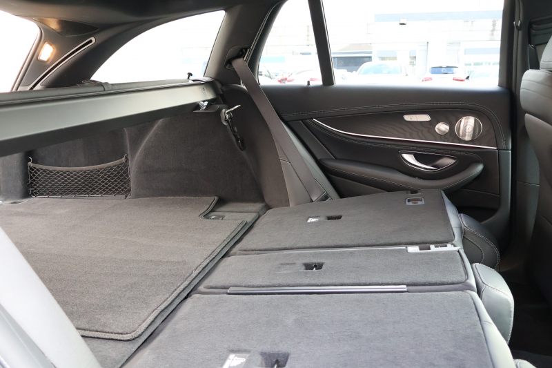 メルセデスベンツ Eクラス E300 ｽﾃｰｼｮﾝﾜｺﾞﾝ ｽﾎﾟｰﾂ　後期型 ｴｸｽｸﾙｰｼﾌﾞPKG ｴｱﾊﾞﾗﾝｽPKG ﾚｰﾀﾞｰｾｰﾌﾃｨPKG ﾊﾟﾉﾗﾏSR 黒ﾅｯﾊﾟ革 ｼｰﾄﾋｰﾀ MBUX 純正ﾅﾋﾞ地ﾃﾞｼﾞ  AppleCarPlay 360°ｶﾒﾗ Burmester ﾜｲﾔﾚｽﾁｬｰｼﾞﾝｸﾞ HUD PTS ｴｱｻｽ AMG19ｲﾝﾁAW　2年保証