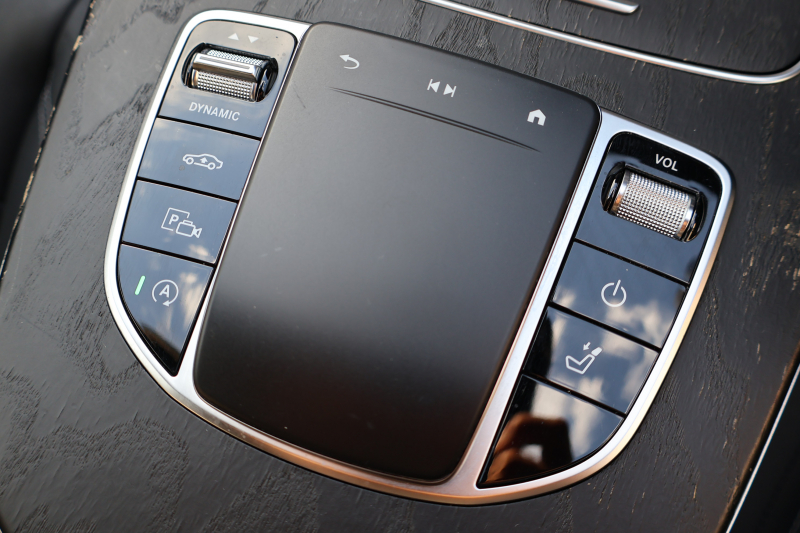 メルセデスベンツ Eクラス E300 ｽﾃｰｼｮﾝﾜｺﾞﾝ ｽﾎﾟｰﾂ　後期型 ｴｸｽｸﾙｰｼﾌﾞPKG ｴｱﾊﾞﾗﾝｽPKG ﾚｰﾀﾞｰｾｰﾌﾃｨPKG ﾊﾟﾉﾗﾏSR 黒ﾅｯﾊﾟ革 ｼｰﾄﾋｰﾀ MBUX 純正ﾅﾋﾞ地ﾃﾞｼﾞ  AppleCarPlay 360°ｶﾒﾗ Burmester ﾜｲﾔﾚｽﾁｬｰｼﾞﾝｸﾞ HUD PTS ｴｱｻｽ AMG19ｲﾝﾁAW　2年保証