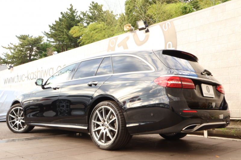 メルセデスベンツ Eクラス E300 ｽﾃｰｼｮﾝﾜｺﾞﾝ ｽﾎﾟｰﾂ　後期型 ｴｸｽｸﾙｰｼﾌﾞPKG ｴｱﾊﾞﾗﾝｽPKG ﾚｰﾀﾞｰｾｰﾌﾃｨPKG ﾊﾟﾉﾗﾏSR 黒ﾅｯﾊﾟ革 ｼｰﾄﾋｰﾀ MBUX 純正ﾅﾋﾞ地ﾃﾞｼﾞ  AppleCarPlay 360°ｶﾒﾗ Burmester ﾜｲﾔﾚｽﾁｬｰｼﾞﾝｸﾞ HUD PTS ｴｱｻｽ AMG19ｲﾝﾁAW　2年保証