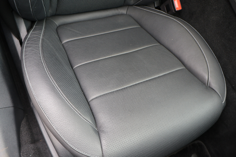 メルセデスベンツ Eクラス E220d 4MATIC ｵｰﾙﾃﾚｲﾝ　後期型 ｴｸｽｸﾙｰｼﾌﾞPKG ｴﾅｼﾞｬｲｼﾞﾝｸﾞPKG ﾚｰﾀﾞｰｾｰﾌﾃｨPKG ﾊﾟﾉﾗﾏSR 黒ﾅｯﾊﾟ革 ｼｰﾄﾋｰﾀ ﾍﾞﾝﾁﾚｰﾀ 360°ｶﾒﾗ MBUX ARﾅﾋﾞｹﾞｰｼｮﾝ Burmester ﾜｲﾔﾚｽﾁｬｰｼﾞﾝｸﾞ HUD ｴｱｻｽ 純正19ｲﾝﾁAW　2年保証