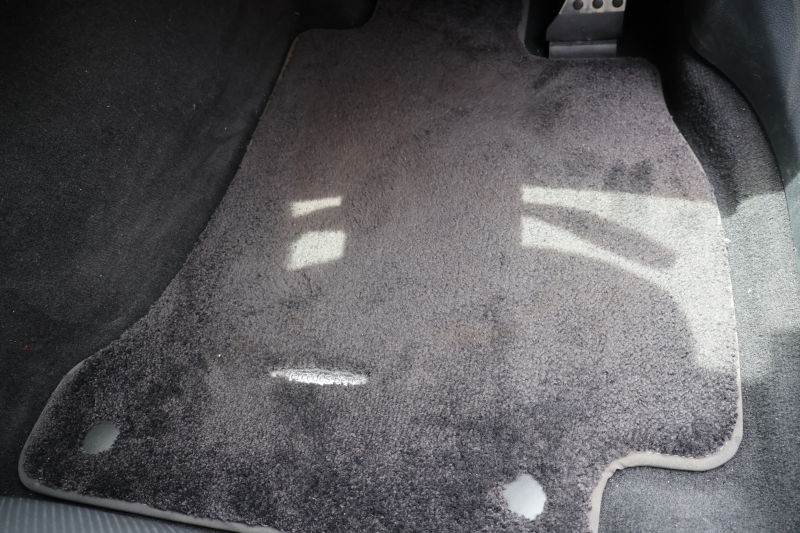 メルセデスベンツ Eクラス E220d 4MATIC ｵｰﾙﾃﾚｲﾝ　後期型 ｴｸｽｸﾙｰｼﾌﾞPKG ｴﾅｼﾞｬｲｼﾞﾝｸﾞPKG ﾚｰﾀﾞｰｾｰﾌﾃｨPKG ﾊﾟﾉﾗﾏSR 黒ﾅｯﾊﾟ革 ｼｰﾄﾋｰﾀ ﾍﾞﾝﾁﾚｰﾀ 360°ｶﾒﾗ MBUX ARﾅﾋﾞｹﾞｰｼｮﾝ Burmester ﾜｲﾔﾚｽﾁｬｰｼﾞﾝｸﾞ HUD ｴｱｻｽ 純正19ｲﾝﾁAW　2年保証