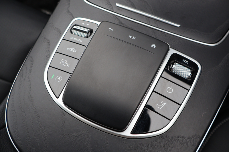 メルセデスベンツ Eクラス E220d 4MATIC ｵｰﾙﾃﾚｲﾝ　後期型 ｴｸｽｸﾙｰｼﾌﾞPKG ｴﾅｼﾞｬｲｼﾞﾝｸﾞPKG ﾚｰﾀﾞｰｾｰﾌﾃｨPKG ﾊﾟﾉﾗﾏSR 黒ﾅｯﾊﾟ革 ｼｰﾄﾋｰﾀ ﾍﾞﾝﾁﾚｰﾀ 360°ｶﾒﾗ MBUX ARﾅﾋﾞｹﾞｰｼｮﾝ Burmester ﾜｲﾔﾚｽﾁｬｰｼﾞﾝｸﾞ HUD ｴｱｻｽ 純正19ｲﾝﾁAW　2年保証