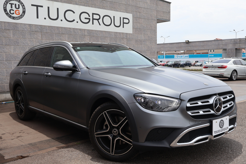 メルセデスベンツ Eクラス E220d 4MATIC ｵｰﾙﾃﾚｲﾝ　後期型 ｴｸｽｸﾙｰｼﾌﾞPKG ｴﾅｼﾞｬｲｼﾞﾝｸﾞPKG ﾚｰﾀﾞｰｾｰﾌﾃｨPKG ﾊﾟﾉﾗﾏSR 黒ﾅｯﾊﾟ革 ｼｰﾄﾋｰﾀ ﾍﾞﾝﾁﾚｰﾀ 360°ｶﾒﾗ MBUX ARﾅﾋﾞｹﾞｰｼｮﾝ Burmester ﾜｲﾔﾚｽﾁｬｰｼﾞﾝｸﾞ HUD ｴｱｻｽ 純正19ｲﾝﾁAW　2年保証