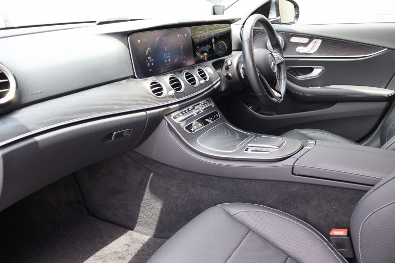 メルセデスベンツ Eクラス E220d 4MATIC ｵｰﾙﾃﾚｲﾝ　後期型 ｴｸｽｸﾙｰｼﾌﾞPKG ｴﾅｼﾞｬｲｼﾞﾝｸﾞPKG ﾚｰﾀﾞｰｾｰﾌﾃｨPKG ﾊﾟﾉﾗﾏSR 黒ﾅｯﾊﾟ革 ｼｰﾄﾋｰﾀ ﾍﾞﾝﾁﾚｰﾀ 360°ｶﾒﾗ MBUX ARﾅﾋﾞｹﾞｰｼｮﾝ Burmester ﾜｲﾔﾚｽﾁｬｰｼﾞﾝｸﾞ HUD ｴｱｻｽ 純正19ｲﾝﾁAW　2年保証