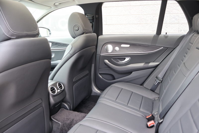 メルセデスベンツ Eクラス E220d 4MATIC ｵｰﾙﾃﾚｲﾝ　後期型 ｴｸｽｸﾙｰｼﾌﾞPKG ｴﾅｼﾞｬｲｼﾞﾝｸﾞPKG ﾚｰﾀﾞｰｾｰﾌﾃｨPKG ﾊﾟﾉﾗﾏSR 黒ﾅｯﾊﾟ革 ｼｰﾄﾋｰﾀ ﾍﾞﾝﾁﾚｰﾀ 360°ｶﾒﾗ MBUX ARﾅﾋﾞｹﾞｰｼｮﾝ Burmester ﾜｲﾔﾚｽﾁｬｰｼﾞﾝｸﾞ HUD ｴｱｻｽ 純正19ｲﾝﾁAW　2年保証