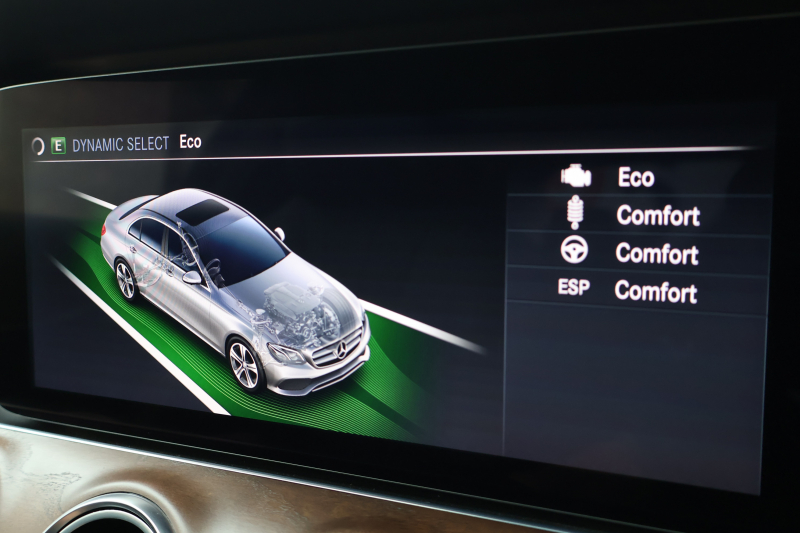 メルセデスベンツ Eクラス E400 4MATIC ｴｸｽｸﾙｰｼﾌﾞ　ﾚｰﾀﾞｰｾｰﾌﾃｨPKG 黒ﾅｯﾊﾟ革 全席ｼｰﾄﾋｰﾀｰ 純正ﾅﾋﾞ地ﾃﾞｼﾞ 360°ｶﾒﾗ Applecarplay Android Auto 電動Rｹﾞｰﾄ ﾌｯﾄﾄﾗﾝｸOP HUD ﾏﾙﾁﾋﾞｰﾑLED PTS ｴｱｻｽ 純正18AW　2年保証