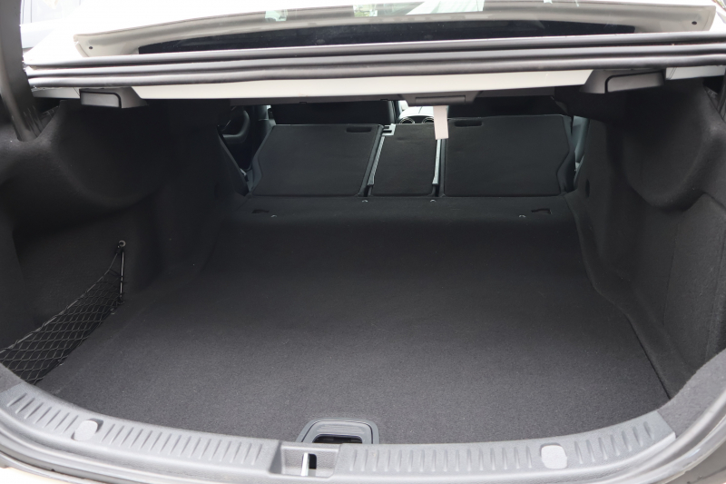 メルセデスベンツ Eクラス E400 4MATIC ｴｸｽｸﾙｰｼﾌﾞ　ﾚｰﾀﾞｰｾｰﾌﾃｨPKG 黒ﾅｯﾊﾟ革 全席ｼｰﾄﾋｰﾀｰ 純正ﾅﾋﾞ地ﾃﾞｼﾞ 360°ｶﾒﾗ Applecarplay Android Auto 電動Rｹﾞｰﾄ ﾌｯﾄﾄﾗﾝｸOP HUD ﾏﾙﾁﾋﾞｰﾑLED PTS ｴｱｻｽ 純正18AW　2年保証