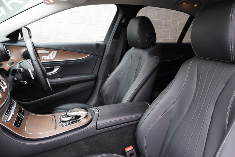 メルセデスベンツ Eクラス E400 4MATIC ｴｸｽｸﾙｰｼﾌﾞ　ﾚｰﾀﾞｰｾｰﾌﾃｨPKG 黒ﾅｯﾊﾟ革 全席ｼｰﾄﾋｰﾀｰ 純正ﾅﾋﾞ地ﾃﾞｼﾞ 360°ｶﾒﾗ Applecarplay Android Auto 電動Rｹﾞｰﾄ ﾌｯﾄﾄﾗﾝｸOP HUD ﾏﾙﾁﾋﾞｰﾑLED PTS ｴｱｻｽ 純正18AW　2年保証