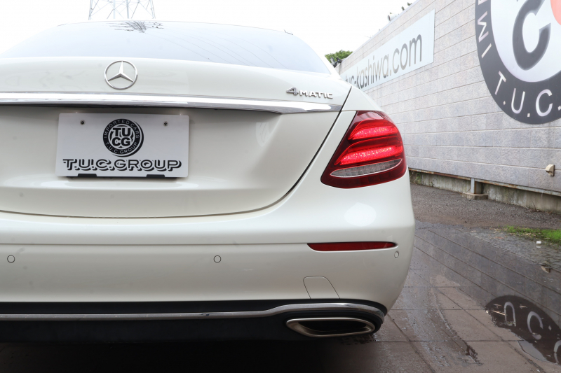 メルセデスベンツ Eクラス E400 4MATIC ｴｸｽｸﾙｰｼﾌﾞ　ﾚｰﾀﾞｰｾｰﾌﾃｨPKG 黒ﾅｯﾊﾟ革 全席ｼｰﾄﾋｰﾀｰ 純正ﾅﾋﾞ地ﾃﾞｼﾞ 360°ｶﾒﾗ Applecarplay Android Auto 電動Rｹﾞｰﾄ ﾌｯﾄﾄﾗﾝｸOP HUD ﾏﾙﾁﾋﾞｰﾑLED PTS ｴｱｻｽ 純正18AW　2年保証