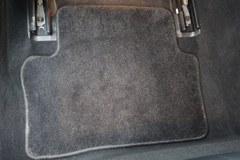 メルセデスベンツ Eクラス E400 4MATIC ｴｸｽｸﾙｰｼﾌﾞ　ﾚｰﾀﾞｰｾｰﾌﾃｨPKG 黒ﾅｯﾊﾟ革 全席ｼｰﾄﾋｰﾀｰ 純正ﾅﾋﾞ地ﾃﾞｼﾞ 360°ｶﾒﾗ Applecarplay Android Auto 電動Rｹﾞｰﾄ ﾌｯﾄﾄﾗﾝｸOP HUD ﾏﾙﾁﾋﾞｰﾑLED PTS ｴｱｻｽ 純正18AW　2年保証