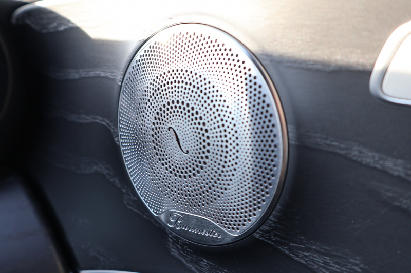 メルセデスベンツ Eクラス E200 AVG ｽﾎﾟｰﾂ　ﾚｻﾞｰｴｸｽｸﾙｰｼﾌﾞPKG ﾚｰﾀﾞｰｾｰﾌﾃｨPKG ｴｱﾊﾞﾗﾝｽPKG ﾊﾟﾉﾗﾏSR 黒ﾅｯﾊﾟ革 ｼｰﾄﾋｰﾀｰ 純正ﾅﾋﾞ地ﾃﾞｼﾞ 360°ｶﾒﾗ Burmesterｻﾗｳﾝﾄﾞ Applecarplay Android Auto 電動Rｹﾞｰﾄ HUD PTS　2年保証