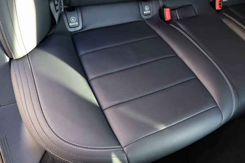 メルセデスベンツ Eクラス E200 AVG ｽﾎﾟｰﾂ　ﾚｻﾞｰｴｸｽｸﾙｰｼﾌﾞPKG ﾚｰﾀﾞｰｾｰﾌﾃｨPKG ｴｱﾊﾞﾗﾝｽPKG ﾊﾟﾉﾗﾏSR 黒ﾅｯﾊﾟ革 ｼｰﾄﾋｰﾀｰ 純正ﾅﾋﾞ地ﾃﾞｼﾞ 360°ｶﾒﾗ Burmesterｻﾗｳﾝﾄﾞ Applecarplay Android Auto 電動Rｹﾞｰﾄ HUD PTS　2年保証