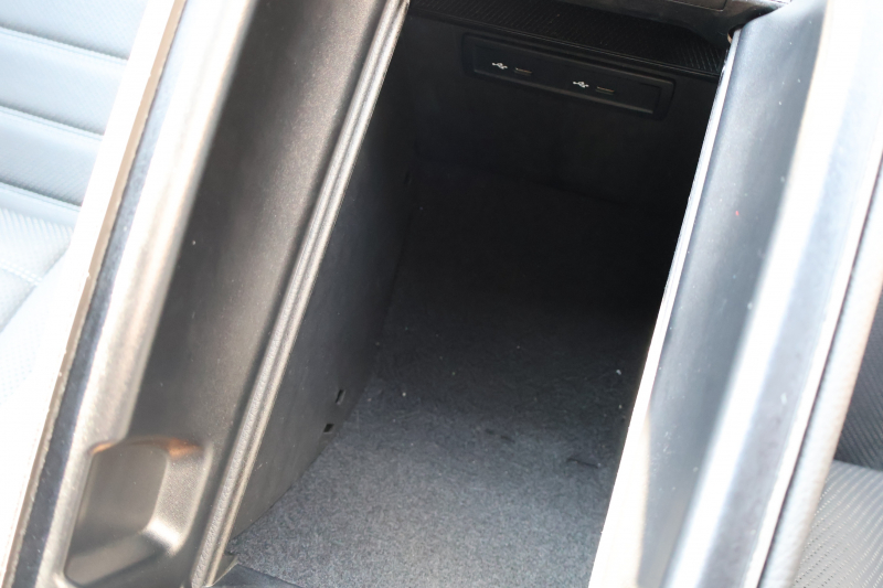 メルセデスベンツ GLC GLC220d 4MATIC AMGﾗｲﾝ　後期型 ﾚｻﾞｰｴｸｽｸﾙｰｼﾌﾞPKG ﾚｰﾀﾞｰｾｰﾌﾃｨPKG ｴｱﾊﾞﾗﾝｽPKG ﾊﾟﾉﾗﾏSR 黒革ｼｰﾄ ｼｰﾄﾋｰﾀ ﾍﾞﾝﾁﾚｰﾀ MBUX 純正10.25ｲﾝﾁﾅﾋﾞ地ﾃﾞｼﾞ ｺｯｸﾋﾟｯﾄDisp 360°ｶﾒﾗ Burmester PTS 電動Rｹﾞｰﾄ HUD AMG19ｲﾝﾁAW　2年保証