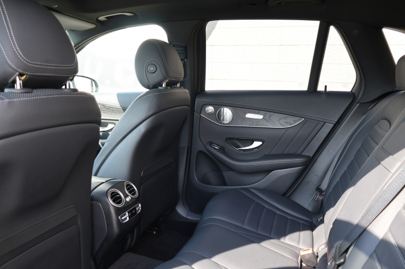 メルセデスベンツ GLC GLC220d 4MATIC AMGﾗｲﾝ　後期型 ﾚｻﾞｰｴｸｽｸﾙｰｼﾌﾞPKG ﾚｰﾀﾞｰｾｰﾌﾃｨPKG ｴｱﾊﾞﾗﾝｽPKG ﾊﾟﾉﾗﾏSR 黒革ｼｰﾄ ｼｰﾄﾋｰﾀ ﾍﾞﾝﾁﾚｰﾀ MBUX 純正10.25ｲﾝﾁﾅﾋﾞ地ﾃﾞｼﾞ ｺｯｸﾋﾟｯﾄDisp 360°ｶﾒﾗ Burmester PTS 電動Rｹﾞｰﾄ HUD AMG19ｲﾝﾁAW　2年保証