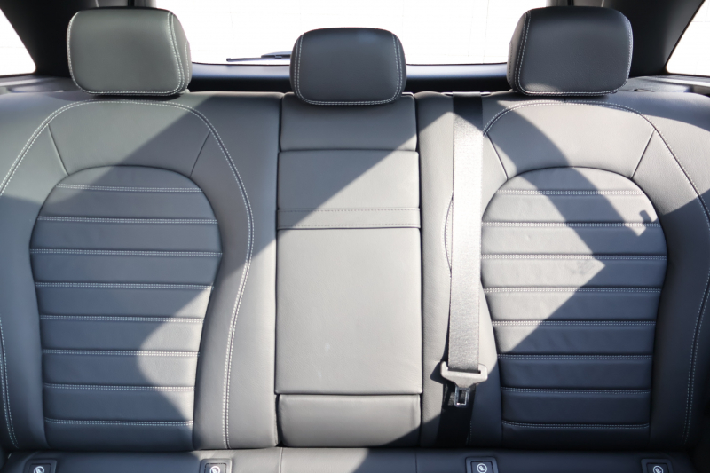 メルセデスベンツ GLC GLC220d 4MATIC AMGﾗｲﾝ　後期型 ﾚｻﾞｰｴｸｽｸﾙｰｼﾌﾞPKG ﾚｰﾀﾞｰｾｰﾌﾃｨPKG ｴｱﾊﾞﾗﾝｽPKG ﾊﾟﾉﾗﾏSR 黒革ｼｰﾄ ｼｰﾄﾋｰﾀ ﾍﾞﾝﾁﾚｰﾀ MBUX 純正10.25ｲﾝﾁﾅﾋﾞ地ﾃﾞｼﾞ ｺｯｸﾋﾟｯﾄDisp 360°ｶﾒﾗ Burmester PTS 電動Rｹﾞｰﾄ HUD AMG19ｲﾝﾁAW　2年保証