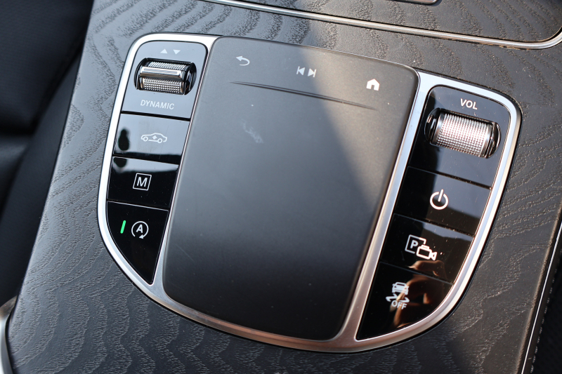 メルセデスベンツ GLC GLC220d 4MATIC AMGﾗｲﾝ　後期型 ﾚｻﾞｰｴｸｽｸﾙｰｼﾌﾞPKG ﾚｰﾀﾞｰｾｰﾌﾃｨPKG ｴｱﾊﾞﾗﾝｽPKG ﾊﾟﾉﾗﾏSR 黒革ｼｰﾄ ｼｰﾄﾋｰﾀ ﾍﾞﾝﾁﾚｰﾀ MBUX 純正10.25ｲﾝﾁﾅﾋﾞ地ﾃﾞｼﾞ ｺｯｸﾋﾟｯﾄDisp 360°ｶﾒﾗ Burmester PTS 電動Rｹﾞｰﾄ HUD AMG19ｲﾝﾁAW　2年保証