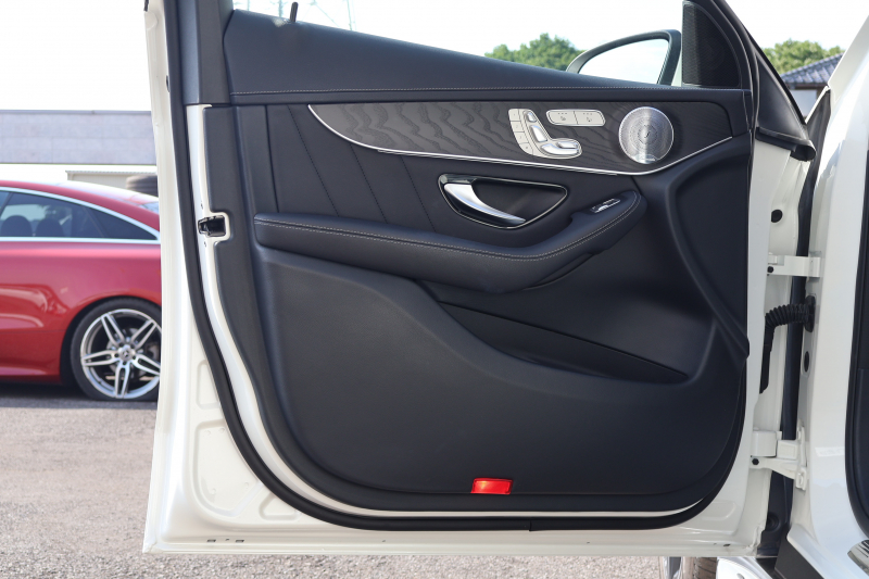 メルセデスベンツ GLC GLC220d 4MATIC AMGﾗｲﾝ　後期型 ﾚｻﾞｰｴｸｽｸﾙｰｼﾌﾞPKG ﾚｰﾀﾞｰｾｰﾌﾃｨPKG ｴｱﾊﾞﾗﾝｽPKG ﾊﾟﾉﾗﾏSR 黒革ｼｰﾄ ｼｰﾄﾋｰﾀ ﾍﾞﾝﾁﾚｰﾀ MBUX 純正10.25ｲﾝﾁﾅﾋﾞ地ﾃﾞｼﾞ ｺｯｸﾋﾟｯﾄDisp 360°ｶﾒﾗ Burmester PTS 電動Rｹﾞｰﾄ HUD AMG19ｲﾝﾁAW　2年保証