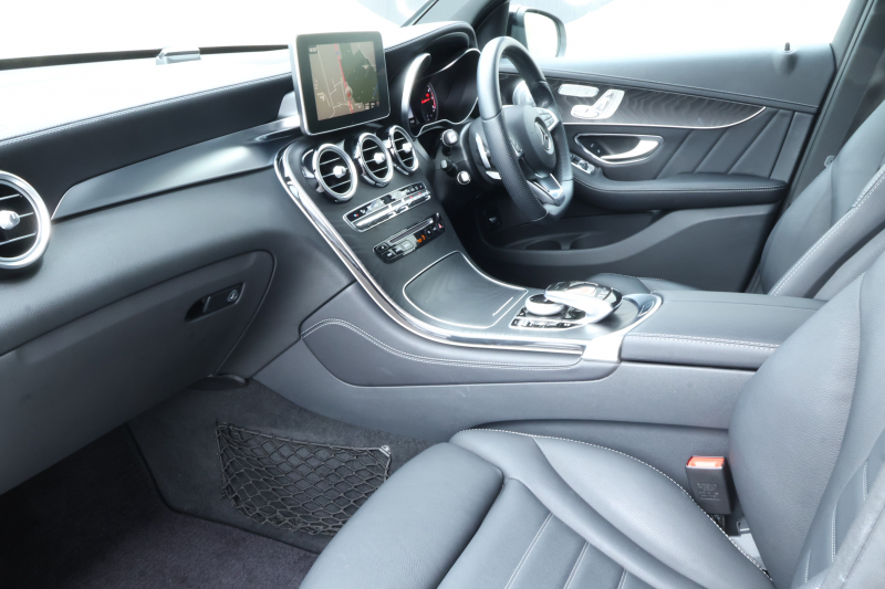 AMG GLC GLC43 4MATIC　ﾚｻﾞｰｴｸｽｸﾙｰｼﾌﾞPKG ﾅｲﾄPKG ｴｱﾊﾞﾗﾝｽPKG ﾚｰﾀﾞｰｾｰﾌﾃｨPKG 法人1ｵｰﾅｰ ﾊﾟﾉﾗﾏSR 黒革ｼｰﾄ ｼｰﾄﾋｰﾀｰ ｷｰﾚｽGO 純正ﾅﾋﾞ地ﾃﾞｼﾞ 360度ｶﾒﾗｼｽﾃﾑ Burmester HUD 電動Rｹﾞｰﾄ ﾌｯﾄﾄﾗﾝｸOP LEDﾍｯﾄﾞﾗｲﾄ AMG20ｲﾝﾁAW　2年保証