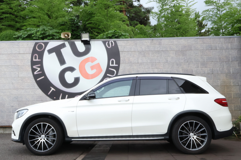 AMG GLC GLC43 4MATIC　ﾚｻﾞｰｴｸｽｸﾙｰｼﾌﾞPKG ﾅｲﾄPKG ｴｱﾊﾞﾗﾝｽPKG ﾚｰﾀﾞｰｾｰﾌﾃｨPKG 法人1ｵｰﾅｰ ﾊﾟﾉﾗﾏSR 黒革ｼｰﾄ ｼｰﾄﾋｰﾀｰ ｷｰﾚｽGO 純正ﾅﾋﾞ地ﾃﾞｼﾞ 360度ｶﾒﾗｼｽﾃﾑ Burmester HUD 電動Rｹﾞｰﾄ ﾌｯﾄﾄﾗﾝｸOP LEDﾍｯﾄﾞﾗｲﾄ AMG20ｲﾝﾁAW　2年保証