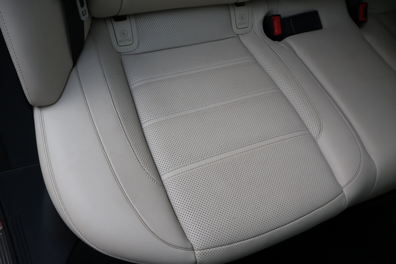 AMG Eクラス E43 4MATIC ｽﾃｰｼｮﾝﾜｺﾞﾝ　AMGｽﾀｲﾘﾝｸﾞPKG ﾚｰﾀﾞｰｾｰﾌﾃｨPKG ｴｱﾊﾞﾗﾝｽPKG ﾊﾟﾉﾗﾏSR ｷｰﾚｽGO ﾍﾞｰｼﾞｭ革 ｼｰﾄﾋｰﾀｰ 純正ﾅﾋﾞ地ﾃﾞｼﾞ 360°ｶﾒﾗ Burmesterｻﾗｳﾝﾄﾞ Applecarplay Android Auto 電動Rｹﾞｰﾄ HUD PTS AMG20ｲﾝﾁAW　2年保証