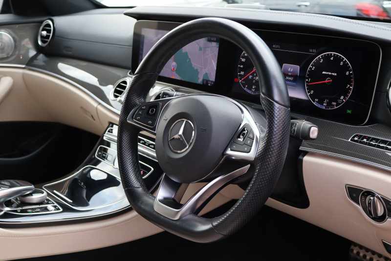 AMG Eクラス E43 4MATIC ｽﾃｰｼｮﾝﾜｺﾞﾝ　AMGｽﾀｲﾘﾝｸﾞPKG ﾚｰﾀﾞｰｾｰﾌﾃｨPKG ｴｱﾊﾞﾗﾝｽPKG ﾊﾟﾉﾗﾏSR ｷｰﾚｽGO ﾍﾞｰｼﾞｭ革 ｼｰﾄﾋｰﾀｰ 純正ﾅﾋﾞ地ﾃﾞｼﾞ 360°ｶﾒﾗ Burmesterｻﾗｳﾝﾄﾞ Applecarplay Android Auto 電動Rｹﾞｰﾄ HUD PTS AMG20ｲﾝﾁAW　2年保証