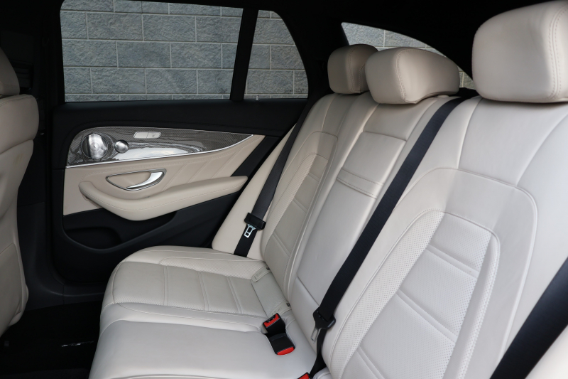 AMG Eクラス E43 4MATIC ｽﾃｰｼｮﾝﾜｺﾞﾝ　AMGｽﾀｲﾘﾝｸﾞPKG ﾚｰﾀﾞｰｾｰﾌﾃｨPKG ｴｱﾊﾞﾗﾝｽPKG ﾊﾟﾉﾗﾏSR ｷｰﾚｽGO ﾍﾞｰｼﾞｭ革 ｼｰﾄﾋｰﾀｰ 純正ﾅﾋﾞ地ﾃﾞｼﾞ 360°ｶﾒﾗ Burmesterｻﾗｳﾝﾄﾞ Applecarplay Android Auto 電動Rｹﾞｰﾄ HUD PTS AMG20ｲﾝﾁAW　2年保証