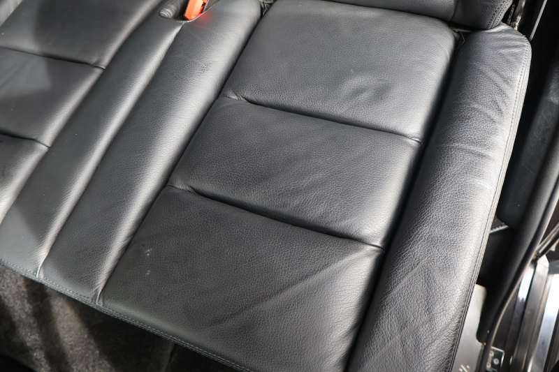 メルセデスベンツ Gクラス G350d　後期型 ﾗｸﾞｼﾞｭｱﾘｰPKG ｴｸｽﾃﾘｱｽﾃﾝﾚｽPKG ｸﾛｰﾑPKG ﾃﾞｨｽﾄﾛﾆｯｸ&BSM 7AT SR 黒革ｼｰﾄ ﾒﾓﾘｰ付Pｼｰﾄ 全席ﾋｰﾀｰ 純正8ｲﾝﾁﾜｲﾄﾞﾅﾋﾞ地ﾃﾞｼﾞ Bｶﾒﾗ harman/kardon LOGIC7ｻﾗｳﾝﾄﾞ appleCarplay AndroidAuto PTS ｷｾﾉﾝ 純正18ｲﾝﾁAW　2年保証