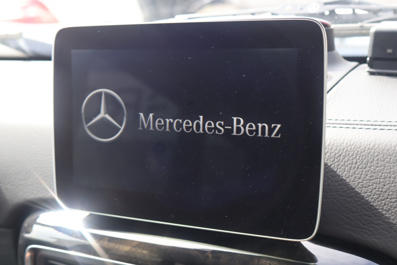 メルセデスベンツ Gクラス G350d　後期型 ﾗｸﾞｼﾞｭｱﾘｰPKG ｴｸｽﾃﾘｱｽﾃﾝﾚｽPKG ｸﾛｰﾑPKG ﾃﾞｨｽﾄﾛﾆｯｸ&BSM 7AT SR 黒革ｼｰﾄ ﾒﾓﾘｰ付Pｼｰﾄ 全席ﾋｰﾀｰ 純正8ｲﾝﾁﾜｲﾄﾞﾅﾋﾞ地ﾃﾞｼﾞ Bｶﾒﾗ harman/kardon LOGIC7ｻﾗｳﾝﾄﾞ appleCarplay AndroidAuto PTS ｷｾﾉﾝ 純正18ｲﾝﾁAW　2年保証