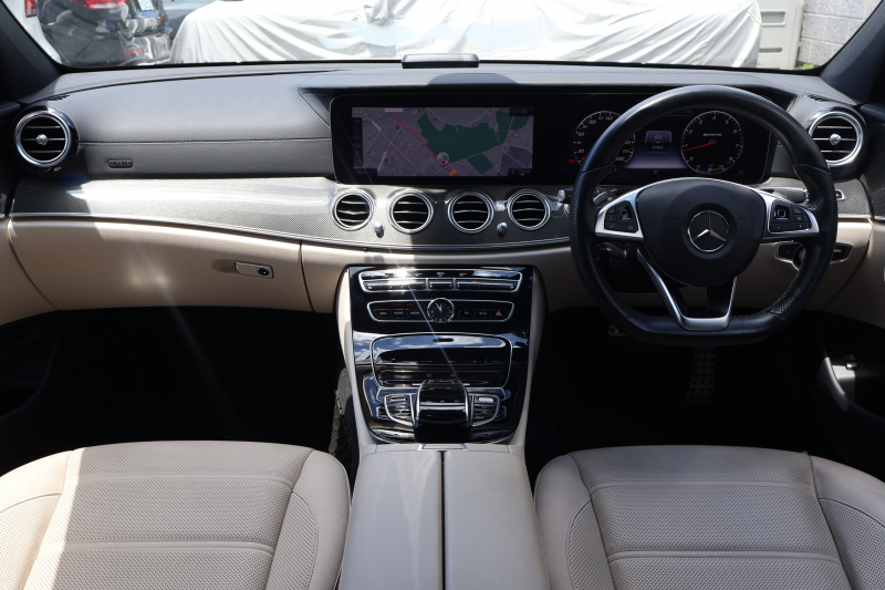 AMG Eクラス E43 4MATIC ｽﾃｰｼｮﾝﾜｺﾞﾝ　AMGｽﾀｲﾘﾝｸﾞPKG ﾚｰﾀﾞｰｾｰﾌﾃｨPKG ｴｱﾊﾞﾗﾝｽPKG ﾊﾟﾉﾗﾏSR ｷｰﾚｽGO ﾍﾞｰｼﾞｭ革 ｼｰﾄﾋｰﾀｰ 純正ﾅﾋﾞ地ﾃﾞｼﾞ 360°ｶﾒﾗ Burmesterｻﾗｳﾝﾄﾞ Applecarplay Android Auto 電動Rｹﾞｰﾄ HUD PTS AMG20ｲﾝﾁAW　2年保証