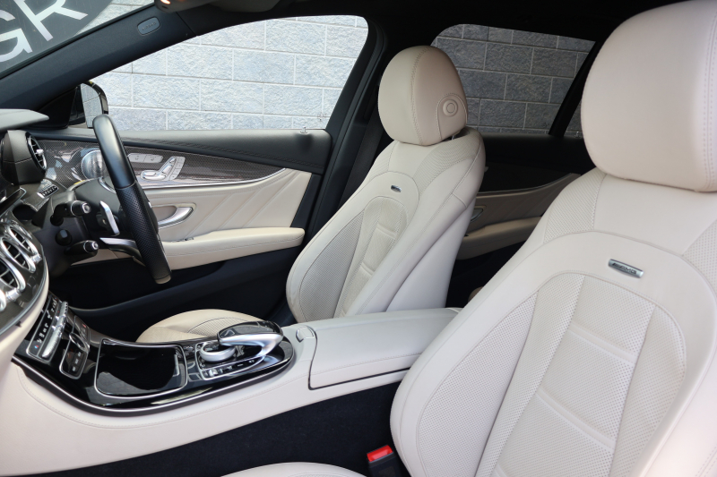 AMG Eクラス E43 4MATIC ｽﾃｰｼｮﾝﾜｺﾞﾝ　AMGｽﾀｲﾘﾝｸﾞPKG ﾚｰﾀﾞｰｾｰﾌﾃｨPKG ｴｱﾊﾞﾗﾝｽPKG ﾊﾟﾉﾗﾏSR ｷｰﾚｽGO ﾍﾞｰｼﾞｭ革 ｼｰﾄﾋｰﾀｰ 純正ﾅﾋﾞ地ﾃﾞｼﾞ 360°ｶﾒﾗ Burmesterｻﾗｳﾝﾄﾞ Applecarplay Android Auto 電動Rｹﾞｰﾄ HUD PTS AMG20ｲﾝﾁAW　2年保証