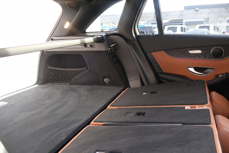 AMG GLC GLC43 4MATIC　後期型 ﾚｻﾞｰｴｸｽｸﾙｰｼﾌﾞPKG ﾚｰﾀﾞｰｾｰﾌﾃｨPKG ｴｱﾊﾞﾗﾝｽPKG ﾊﾟﾉﾗﾏSR 茶革ｼｰﾄ ｼｰﾄﾋｰﾀ ﾍﾞﾝﾁﾚｰﾀ MBUX 純正10.25ｲﾝﾁﾅﾋﾞ地ﾃﾞｼﾞ ｺｯｸﾋﾟｯﾄDisp 360°ｶﾒﾗ PTS 電動Rｹﾞｰﾄ HUD AMG20ｲﾝﾁAW　2年保証