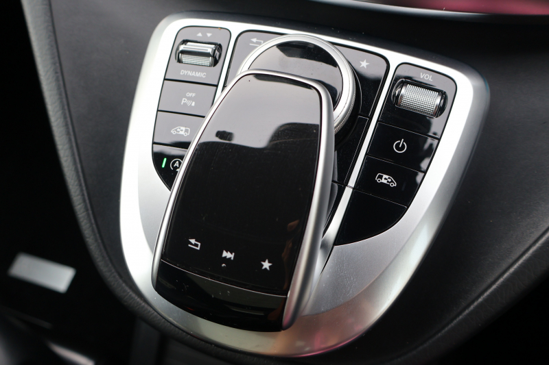 メルセデスベンツ Vクラス V220d ｽﾎﾟｰﾂ ﾛﾝｸﾞ　ﾚｰﾀﾞｰｾｰﾌﾃｨPKG AMGﾃﾞｻﾞｲﾝｴｸｽﾃﾘｱ ﾊﾟﾉﾗﾏSR 黒革ｼｰﾄ ｼｰﾄﾋｰﾀｰ 純正ﾅﾋﾞ地ﾃﾞｼﾞ 360度ｶﾒﾗｼｽﾃﾑ Burmesterｻｳﾝﾄﾞｼｽﾃﾑ LEDﾍｯﾄﾞ 電動Rｹﾞｰﾄ 両側ﾊﾟﾜｰｽﾗｲﾄﾞﾄﾞｱ 純正前後ﾄﾞﾗﾚｺ AMG19AW　2年保証