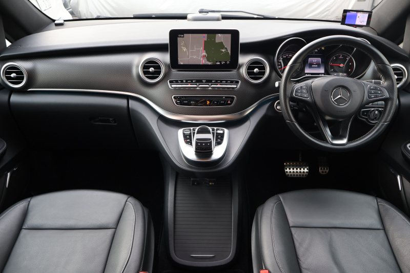 メルセデスベンツ Vクラス V220d ｽﾎﾟｰﾂ ﾛﾝｸﾞ　ﾚｰﾀﾞｰｾｰﾌﾃｨPKG AMGﾃﾞｻﾞｲﾝｴｸｽﾃﾘｱ ﾊﾟﾉﾗﾏSR 黒革ｼｰﾄ ｼｰﾄﾋｰﾀｰ 純正ﾅﾋﾞ地ﾃﾞｼﾞ 360度ｶﾒﾗｼｽﾃﾑ Burmesterｻｳﾝﾄﾞｼｽﾃﾑ LEDﾍｯﾄﾞ 電動Rｹﾞｰﾄ 両側ﾊﾟﾜｰｽﾗｲﾄﾞﾄﾞｱ 純正前後ﾄﾞﾗﾚｺ AMG19AW　2年保証