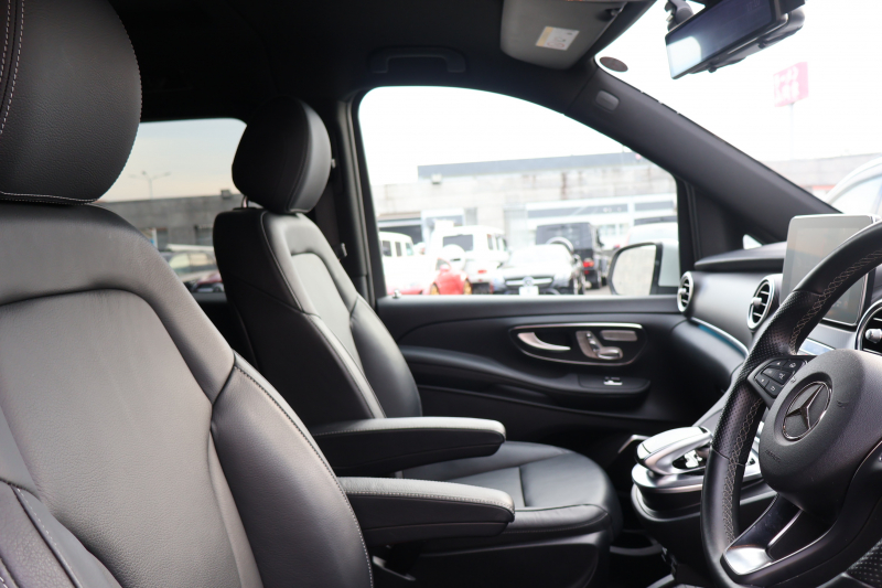 メルセデスベンツ Vクラス V220d ｽﾎﾟｰﾂ ﾛﾝｸﾞ　ﾚｰﾀﾞｰｾｰﾌﾃｨPKG AMGﾃﾞｻﾞｲﾝｴｸｽﾃﾘｱ ﾊﾟﾉﾗﾏSR 黒革ｼｰﾄ ｼｰﾄﾋｰﾀｰ 純正ﾅﾋﾞ地ﾃﾞｼﾞ 360度ｶﾒﾗｼｽﾃﾑ Burmesterｻｳﾝﾄﾞｼｽﾃﾑ LEDﾍｯﾄﾞ 電動Rｹﾞｰﾄ 両側ﾊﾟﾜｰｽﾗｲﾄﾞﾄﾞｱ 純正前後ﾄﾞﾗﾚｺ AMG19AW　2年保証