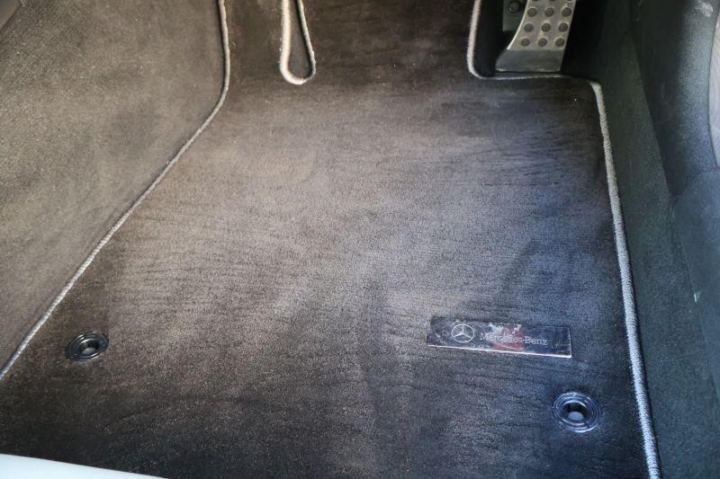 メルセデスベンツ SLCクラス SLC180 ｽﾎﾟｰﾂ ﾚｯﾄﾞｱｰﾄｴﾃﾞｨｼｮﾝ　限定車 ﾚｯﾄﾞｱｸｾﾝﾄ ﾚｰﾀﾞｰｾｰﾌﾃｨPKG AMGｽﾀｲﾘﾝｸﾞPKG 黒革ｼｰﾄ ｼｰﾄﾋｰﾀｰ ｴｱｽｶｰﾌ 純正ﾅﾋﾞ地ﾃﾞｼﾞ Bﾓﾆﾀｰ AppleCarPlay  ｷｰﾚｽGO ｽﾎﾟｰﾂｻｽﾍﾟﾝｼｮﾝ 専用AMG18AW　2年保証