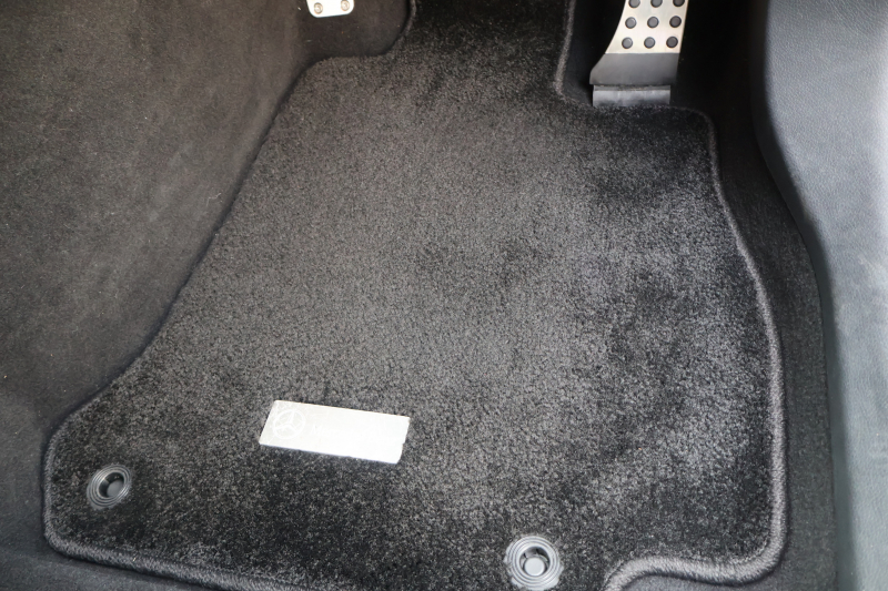 メルセデスベンツ GLCクーペ GLC220d 4MATIC ｸｰﾍﾟ AMGﾗｲﾝ　後期型 ﾚｻﾞｰｴｸｽｸﾙｰｼﾌﾞPKG ﾚｰﾀﾞｰｾｰﾌﾃｨPKG ｴｱﾊﾞﾗﾝｽPKG ｶﾞﾗｽSR 黒革 ｼｰﾄﾋｰﾀ ﾍﾞﾝﾁﾚｰﾀ 純正10.25ｲﾝﾁﾅﾋﾞ地ﾃﾞｼﾞ ｺｯｸﾋﾟｯﾄDisp 360°ｶﾒﾗ 電動Rｹﾞｰﾄ HUD AMG19ｲﾝﾁAW　新車保証