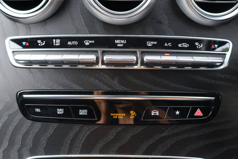 メルセデスベンツ GLCクーペ GLC220d 4MATIC ｸｰﾍﾟ AMGﾗｲﾝ　後期型 ﾚｻﾞｰｴｸｽｸﾙｰｼﾌﾞPKG ﾚｰﾀﾞｰｾｰﾌﾃｨPKG ｴｱﾊﾞﾗﾝｽPKG ｶﾞﾗｽSR 黒革 ｼｰﾄﾋｰﾀ ﾍﾞﾝﾁﾚｰﾀ 純正10.25ｲﾝﾁﾅﾋﾞ地ﾃﾞｼﾞ ｺｯｸﾋﾟｯﾄDisp 360°ｶﾒﾗ 電動Rｹﾞｰﾄ HUD AMG19ｲﾝﾁAW　新車保証