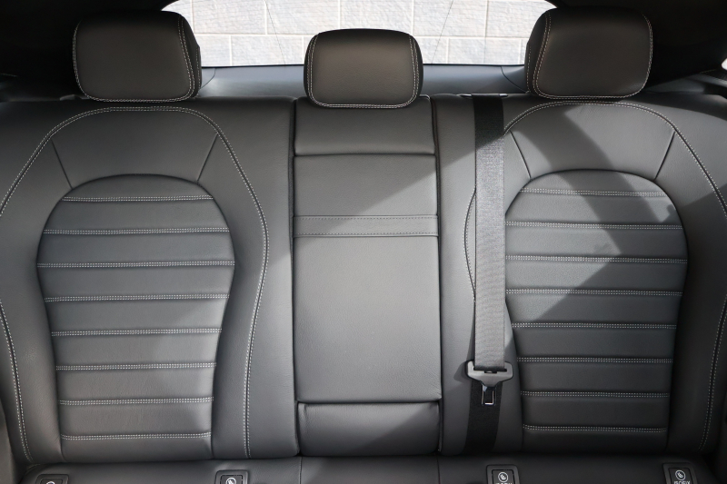 メルセデスベンツ GLCクーペ GLC220d 4MATIC ｸｰﾍﾟ AMGﾗｲﾝ　後期型 ﾚｻﾞｰｴｸｽｸﾙｰｼﾌﾞPKG ﾚｰﾀﾞｰｾｰﾌﾃｨPKG ｴｱﾊﾞﾗﾝｽPKG ｶﾞﾗｽSR 黒革 ｼｰﾄﾋｰﾀ ﾍﾞﾝﾁﾚｰﾀ 純正10.25ｲﾝﾁﾅﾋﾞ地ﾃﾞｼﾞ ｺｯｸﾋﾟｯﾄDisp 360°ｶﾒﾗ 電動Rｹﾞｰﾄ HUD AMG19ｲﾝﾁAW　新車保証