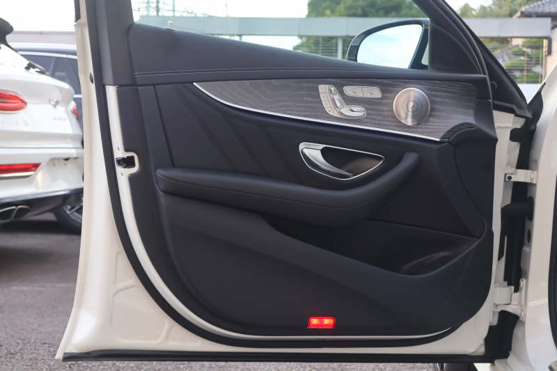 AMG Eクラス E53ﾜｺﾞﾝ 4MATIC+(ISG搭載ﾓﾃﾞﾙ)　後期型 ｴｸｽｸﾙｰｼﾌﾞPKG ｴﾅｼﾞｬｲｼﾞﾝｸﾞPKGﾌﾟﾗｽ ｴｱﾊﾞﾗﾝｽPKG ﾚｰﾀﾞｰｾｰﾌﾃｨPKG ﾊﾟﾉﾗﾏSR 黒ﾅｯﾊﾟ革 ｼｰﾄﾋｰﾀ ﾍﾞﾝﾁﾚｰﾀ 純正ﾅﾋﾞ地ﾃﾞｼﾞ 360°ｶﾒﾗ MBUX Burmester Applecarplay HUD PTS AMG20ｲﾝﾁAW　2年保証