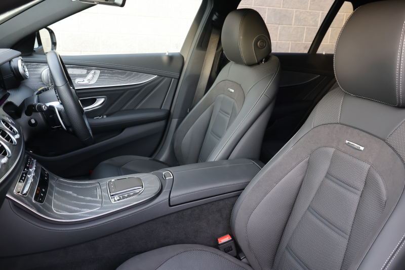 AMG Eクラス E53ﾜｺﾞﾝ 4MATIC+(ISG搭載ﾓﾃﾞﾙ)　後期型 ｴｸｽｸﾙｰｼﾌﾞPKG ｴﾅｼﾞｬｲｼﾞﾝｸﾞPKGﾌﾟﾗｽ ｴｱﾊﾞﾗﾝｽPKG ﾚｰﾀﾞｰｾｰﾌﾃｨPKG ﾊﾟﾉﾗﾏSR 黒ﾅｯﾊﾟ革 ｼｰﾄﾋｰﾀ ﾍﾞﾝﾁﾚｰﾀ 純正ﾅﾋﾞ地ﾃﾞｼﾞ 360°ｶﾒﾗ MBUX Burmester Applecarplay HUD PTS AMG20ｲﾝﾁAW　2年保証