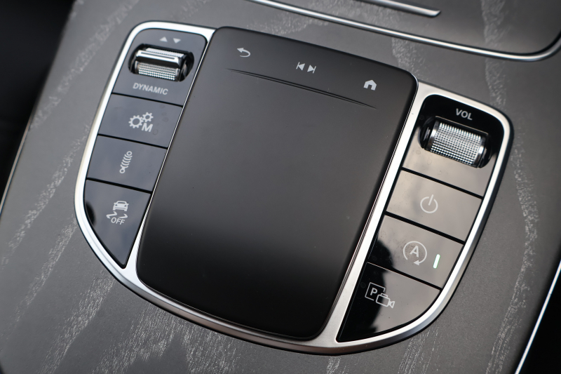 AMG Eクラス E53ﾜｺﾞﾝ 4MATIC+(ISG搭載ﾓﾃﾞﾙ)　後期型 ｴｸｽｸﾙｰｼﾌﾞPKG ｴﾅｼﾞｬｲｼﾞﾝｸﾞPKGﾌﾟﾗｽ ｴｱﾊﾞﾗﾝｽPKG ﾚｰﾀﾞｰｾｰﾌﾃｨPKG ﾊﾟﾉﾗﾏSR 黒ﾅｯﾊﾟ革 ｼｰﾄﾋｰﾀ ﾍﾞﾝﾁﾚｰﾀ 純正ﾅﾋﾞ地ﾃﾞｼﾞ 360°ｶﾒﾗ MBUX Burmester Applecarplay HUD PTS AMG20ｲﾝﾁAW　2年保証