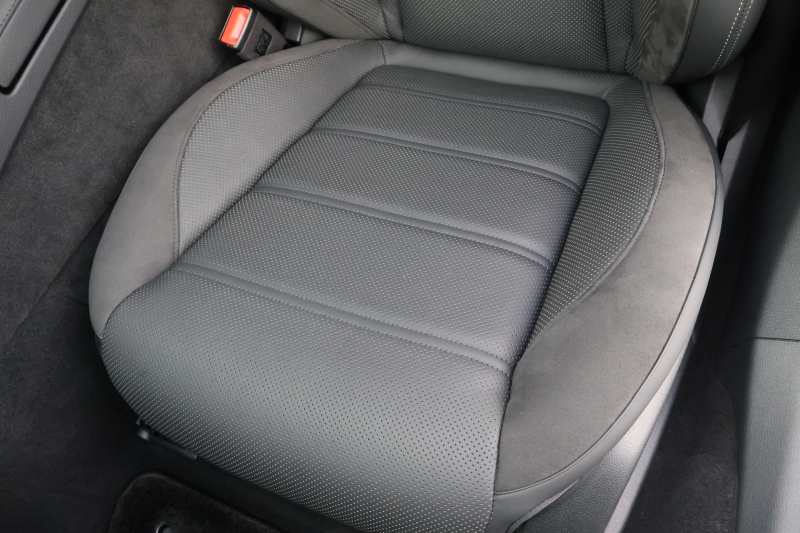 AMG Eクラス E53ﾜｺﾞﾝ 4MATIC+(ISG搭載ﾓﾃﾞﾙ)　後期型 ｴｸｽｸﾙｰｼﾌﾞPKG ｴﾅｼﾞｬｲｼﾞﾝｸﾞPKGﾌﾟﾗｽ ｴｱﾊﾞﾗﾝｽPKG ﾚｰﾀﾞｰｾｰﾌﾃｨPKG ﾊﾟﾉﾗﾏSR 黒ﾅｯﾊﾟ革 ｼｰﾄﾋｰﾀ ﾍﾞﾝﾁﾚｰﾀ 純正ﾅﾋﾞ地ﾃﾞｼﾞ 360°ｶﾒﾗ MBUX Burmester Applecarplay HUD PTS AMG20ｲﾝﾁAW　2年保証