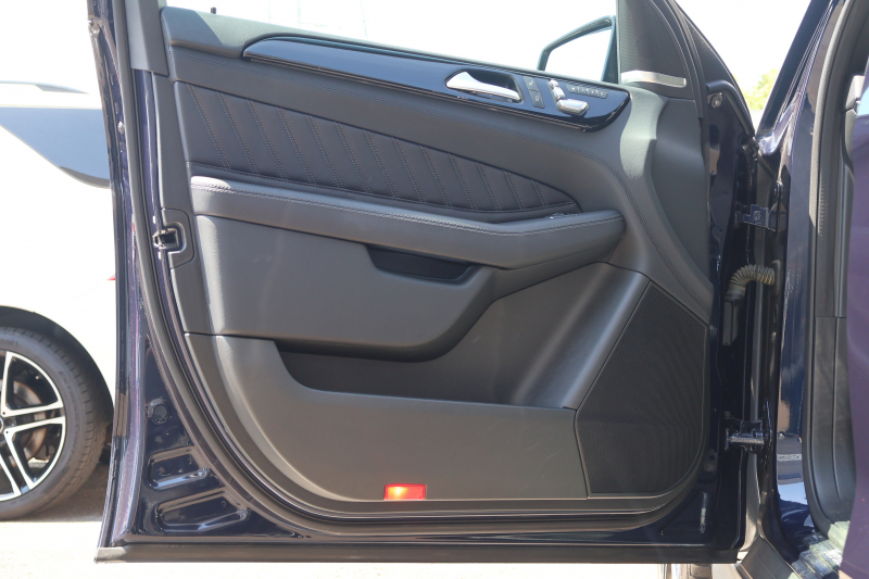 AMG GLE GLE43 4MATIC　ﾚｰﾀﾞｰｾｰﾌﾃｨPKG AMGｽﾀｲﾘﾝｸﾞPKG ﾅｲﾄPKG ﾊﾟﾉﾗﾐｯｸSR 黒革ｼｰﾄ 全席ｼｰﾄﾋｰﾀｰ 純正ﾅﾋﾞ地ﾃﾞｼﾞ 360度ｶﾒﾗｼｽﾃﾑ harman/kardonｻﾗｳﾝﾄﾞ AppleCarPlay 電動Rｹﾞｰﾄ LEDﾍｯﾄﾞﾗｲﾄ AMG21ｲﾝﾁAW　2年保証