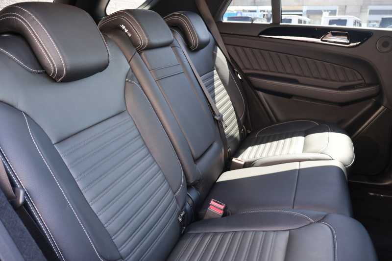 AMG GLE GLE43 4MATIC　ﾚｰﾀﾞｰｾｰﾌﾃｨPKG AMGｽﾀｲﾘﾝｸﾞPKG ﾅｲﾄPKG ﾊﾟﾉﾗﾐｯｸSR 黒革ｼｰﾄ 全席ｼｰﾄﾋｰﾀｰ 純正ﾅﾋﾞ地ﾃﾞｼﾞ 360度ｶﾒﾗｼｽﾃﾑ harman/kardonｻﾗｳﾝﾄﾞ AppleCarPlay 電動Rｹﾞｰﾄ LEDﾍｯﾄﾞﾗｲﾄ AMG21ｲﾝﾁAW　2年保証