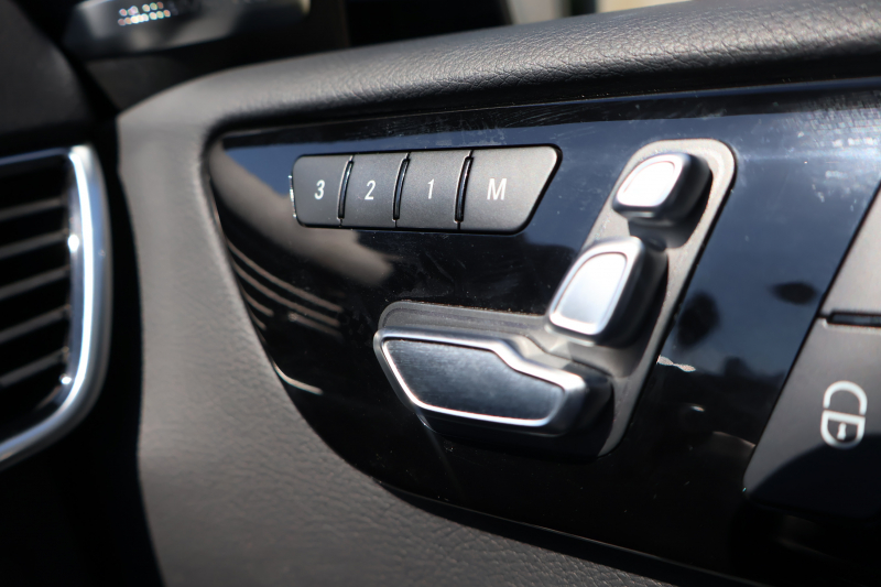 AMG GLE GLE43 4MATIC　ﾚｰﾀﾞｰｾｰﾌﾃｨPKG AMGｽﾀｲﾘﾝｸﾞPKG ﾅｲﾄPKG ﾊﾟﾉﾗﾐｯｸSR 黒革ｼｰﾄ 全席ｼｰﾄﾋｰﾀｰ 純正ﾅﾋﾞ地ﾃﾞｼﾞ 360度ｶﾒﾗｼｽﾃﾑ harman/kardonｻﾗｳﾝﾄﾞ AppleCarPlay 電動Rｹﾞｰﾄ LEDﾍｯﾄﾞﾗｲﾄ AMG21ｲﾝﾁAW　2年保証