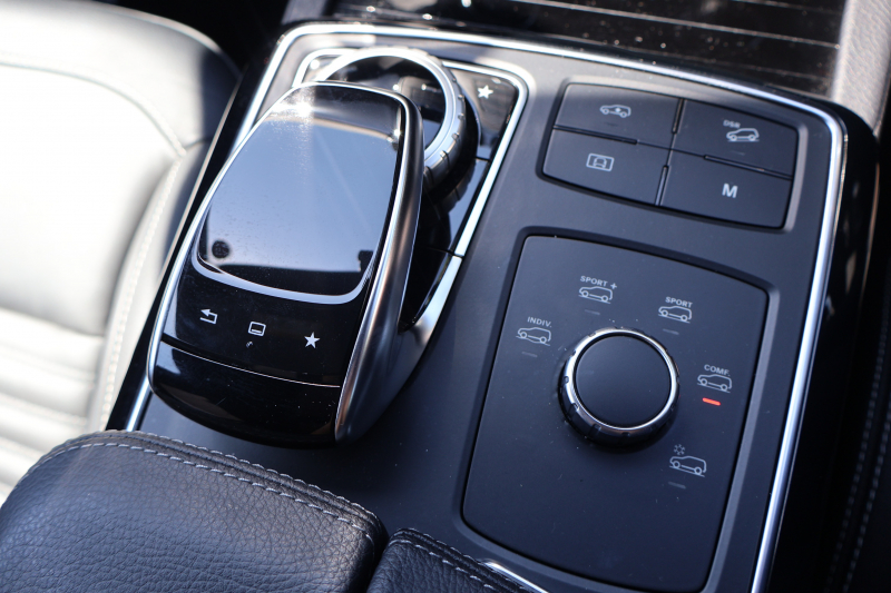 AMG GLE GLE43 4MATIC　ﾚｰﾀﾞｰｾｰﾌﾃｨPKG AMGｽﾀｲﾘﾝｸﾞPKG ﾅｲﾄPKG ﾊﾟﾉﾗﾐｯｸSR 黒革ｼｰﾄ 全席ｼｰﾄﾋｰﾀｰ 純正ﾅﾋﾞ地ﾃﾞｼﾞ 360度ｶﾒﾗｼｽﾃﾑ harman/kardonｻﾗｳﾝﾄﾞ AppleCarPlay 電動Rｹﾞｰﾄ LEDﾍｯﾄﾞﾗｲﾄ AMG21ｲﾝﾁAW　2年保証