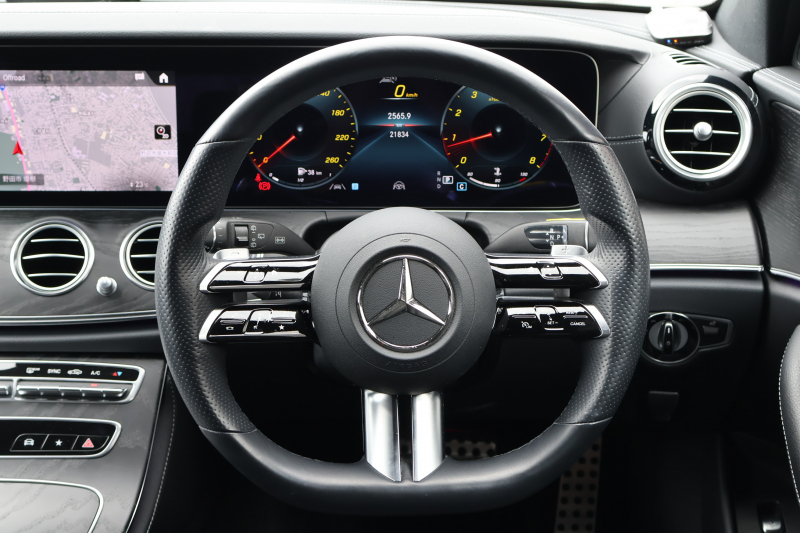 メルセデスベンツ Eクラス E300 ｽﾃｰｼｮﾝﾜｺﾞﾝ ｽﾎﾟｰﾂ　後期型 ｴｸｽｸﾙｰｼﾌﾞPKG ｴｱﾊﾞﾗﾝｽPKG ﾚｰﾀﾞｰｾｰﾌﾃｨPKG 1ｵｰﾅｰ ﾊﾟﾉﾗﾏSR 黒ﾅｯﾊﾟ革 ｼｰﾄﾋｰﾀ MBUX 純正ﾅﾋﾞ地ﾃﾞｼﾞ  AppleCarPlay 360°ｶﾒﾗ Burmester ﾜｲﾔﾚｽﾁｬｰｼﾞﾝｸﾞ HUD PTS ｴｱｻｽ AMG19ｲﾝﾁAW　2年保証