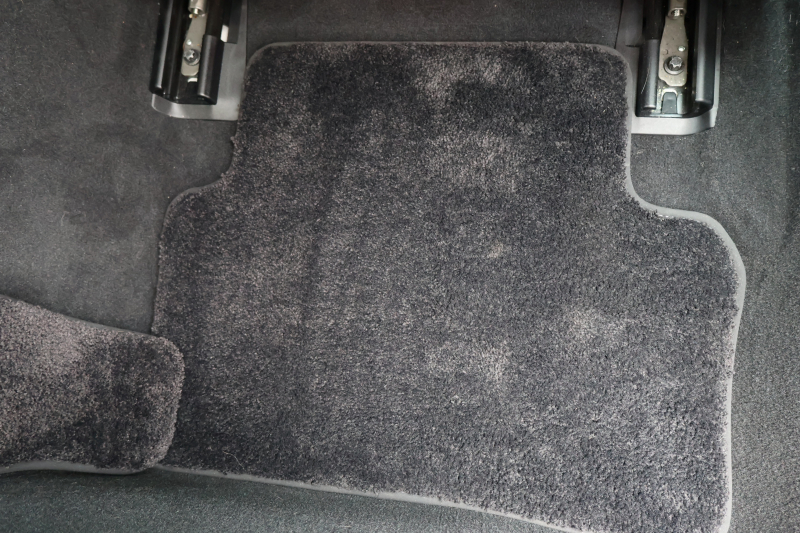 メルセデスベンツ Eクラス E300 ｽﾃｰｼｮﾝﾜｺﾞﾝ ｽﾎﾟｰﾂ　後期型 ｴｸｽｸﾙｰｼﾌﾞPKG ｴｱﾊﾞﾗﾝｽPKG ﾚｰﾀﾞｰｾｰﾌﾃｨPKG 1ｵｰﾅｰ ﾊﾟﾉﾗﾏSR 黒ﾅｯﾊﾟ革 ｼｰﾄﾋｰﾀ MBUX 純正ﾅﾋﾞ地ﾃﾞｼﾞ  AppleCarPlay 360°ｶﾒﾗ Burmester ﾜｲﾔﾚｽﾁｬｰｼﾞﾝｸﾞ HUD PTS ｴｱｻｽ AMG19ｲﾝﾁAW　2年保証