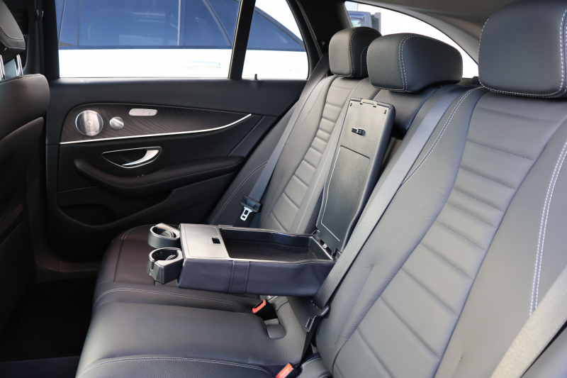 メルセデスベンツ Eクラス E220d 4MATIC ｵｰﾙﾃﾚｲﾝ ﾛｰﾚｳｽｴﾃﾞｨｼｮﾝ　特別仕様車  ﾚｰﾀﾞｰｾｰﾌﾃｨPKG ｴｱﾊﾞﾗﾝｽPKG ﾊﾟﾉﾗﾏSR ｷｰﾚｽGO 黒ﾅｯﾊﾟ革 ｼｰﾄﾋｰﾀｰ ﾍﾞﾝﾁﾚｰﾀｰ ｽﾃｱﾘﾝｸﾞﾋｰﾀｰ 純正ﾅﾋﾞ地ﾃﾞｼﾞ 360°ｶﾒﾗ Burmester Applecarplay 電動Rｹﾞｰﾄ HUD 専用19ｲﾝﾁAW　2年保証